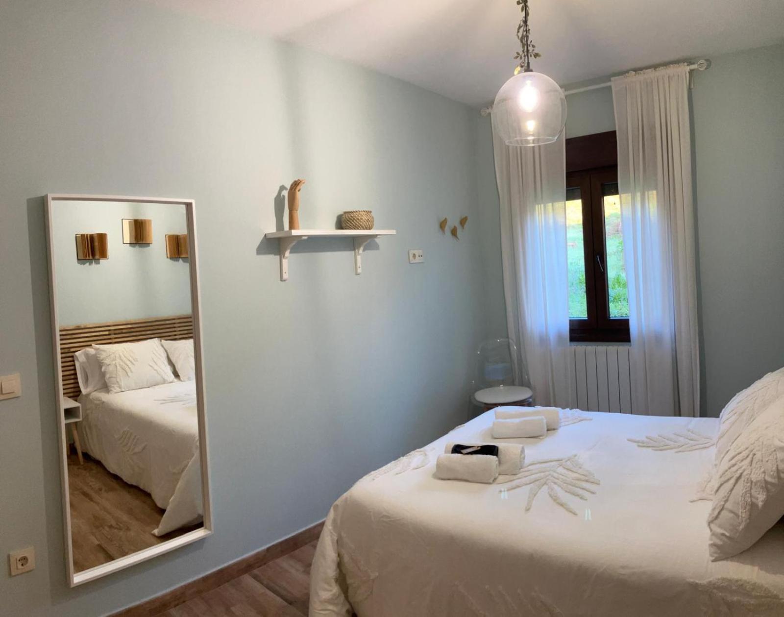 Apartamento Las Campanitas Nunomoral Eksteriør bilde
