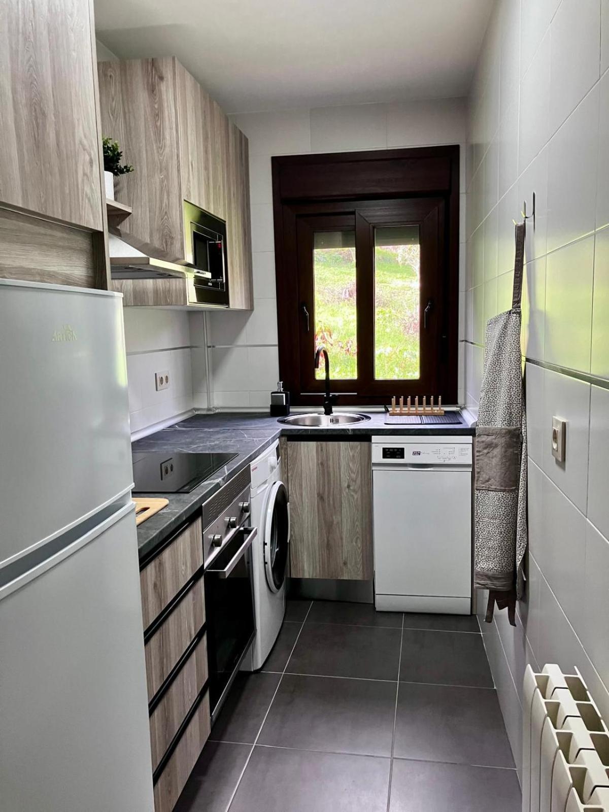Apartamento Las Campanitas Nunomoral Eksteriør bilde